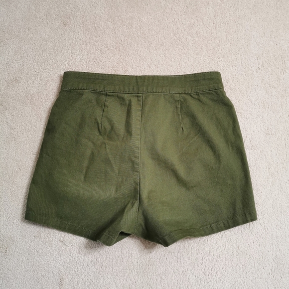 COPY - F21 green highwaisted shorts - Picture 2 of 2